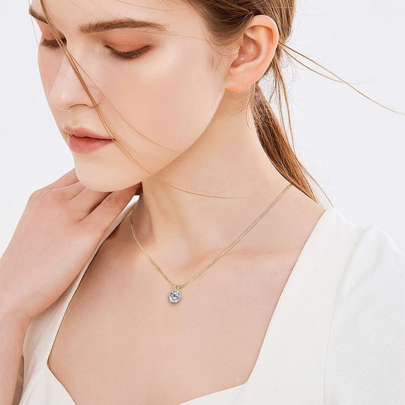 Love Classic Solitaire Pendant
