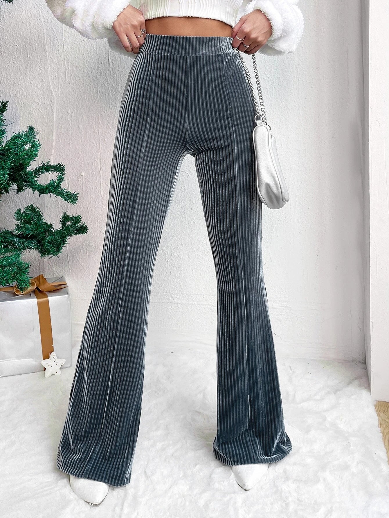 Shayla Velvet Flare Pants