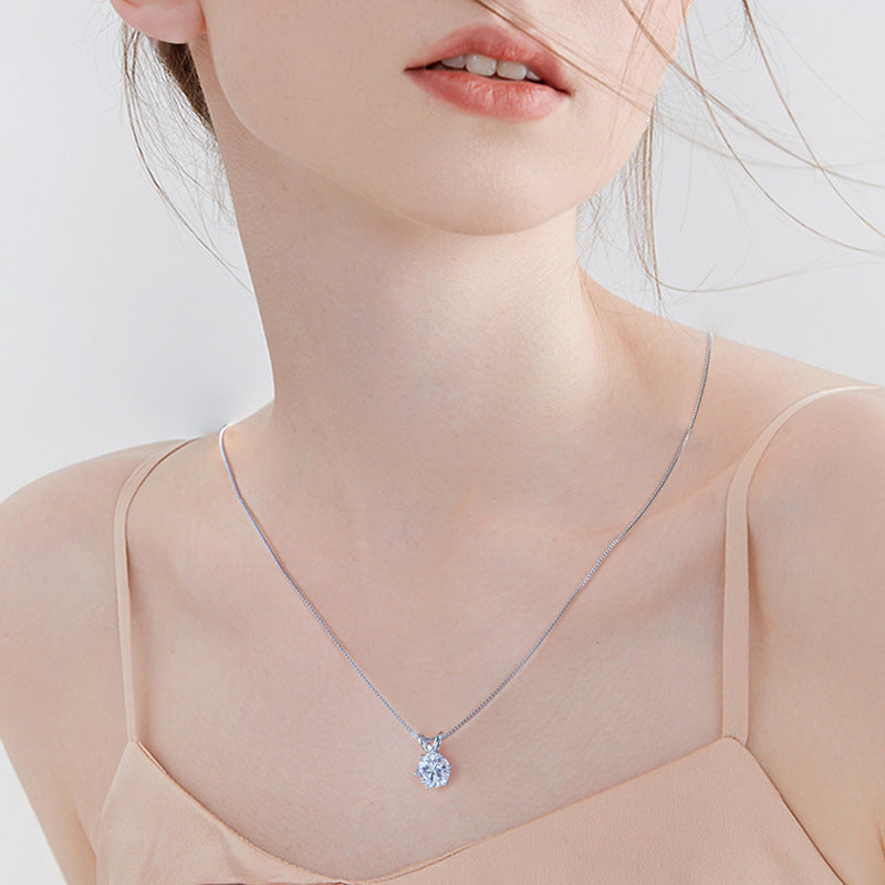 Love Classic Solitaire Pendant